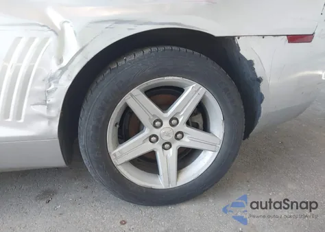 2010 Chevrolet Camaro 1Lt z USA, uszkodzony, nr VIN 2G1FB1EV9A9175975